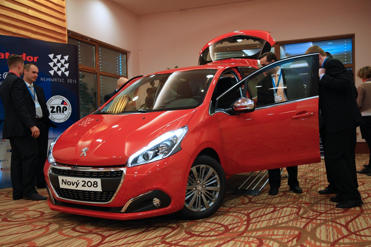 Peugeot 208 Peugeot 208