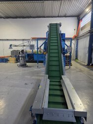 Prodám: Lomený pásový dopravník Mercedes-JVM METAL technology s.r.o. (2025) (skoro nepoužité) - Bod 3
