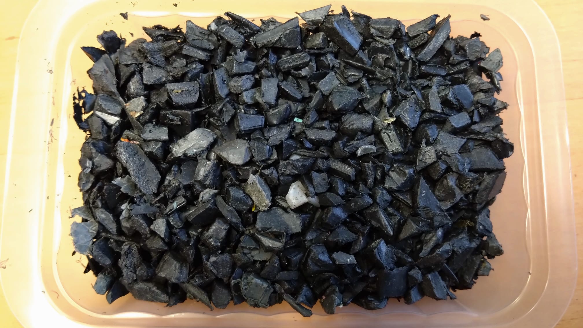 HDPE/PP regrind black