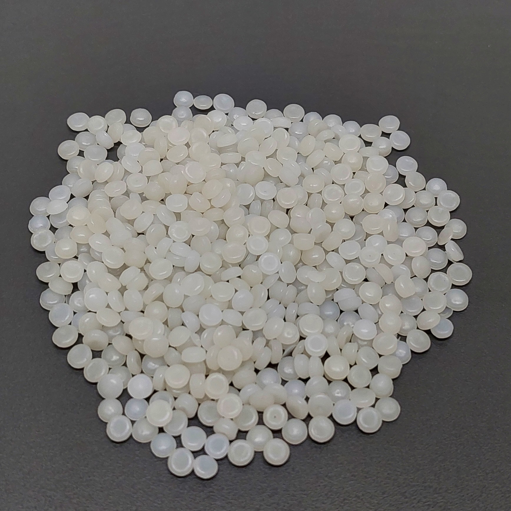 HDPE natur regranulát