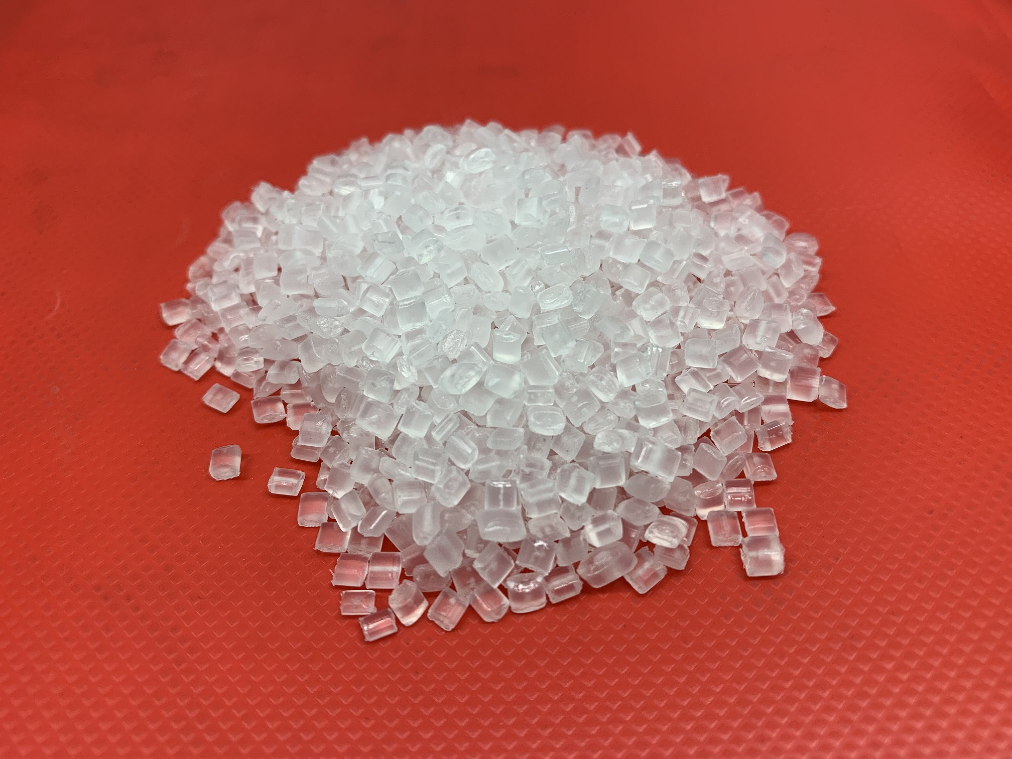 HDPE natur regranulát