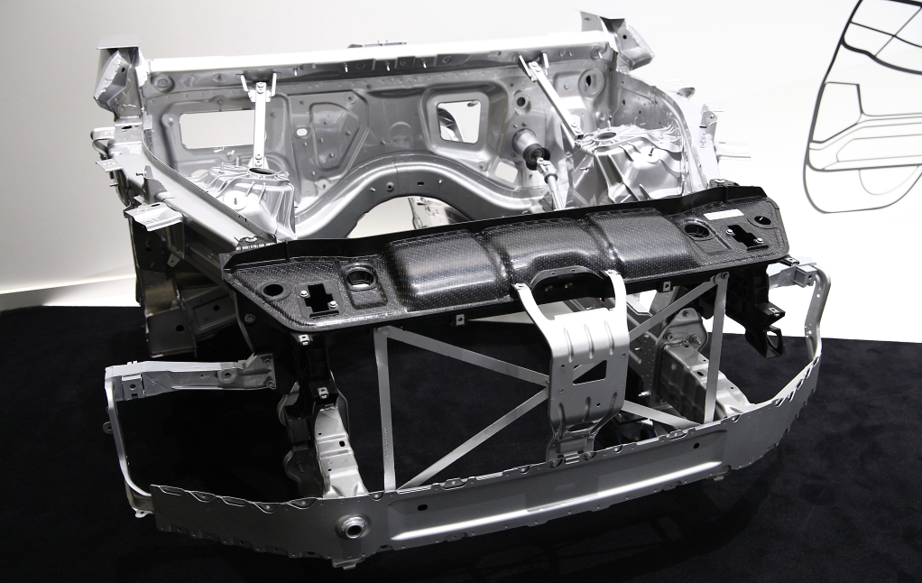 Lubomír Zeman: Thermoplastic injection molding technology and weight reduction of injection moldings, part 2