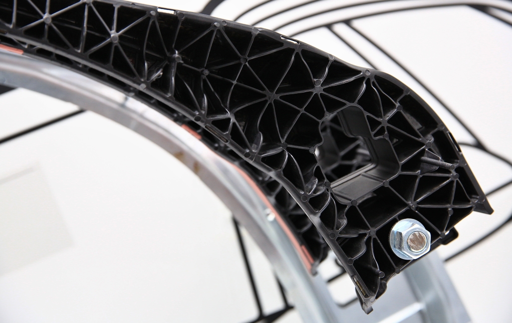 Lubomír Zeman: Thermoplastic injection molding technology and weight reduction of injection moldings, part 3