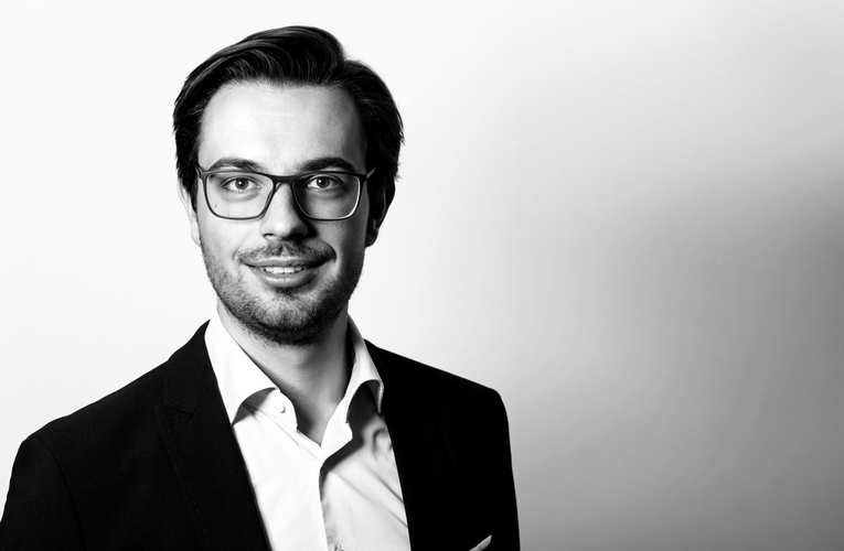 04_Sebastian_Grafe_Managing-Director.jpg