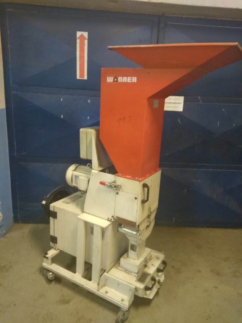 Mlyn na plasty Wanner C 17.31sv s odprašovačom DMV- 200 / S