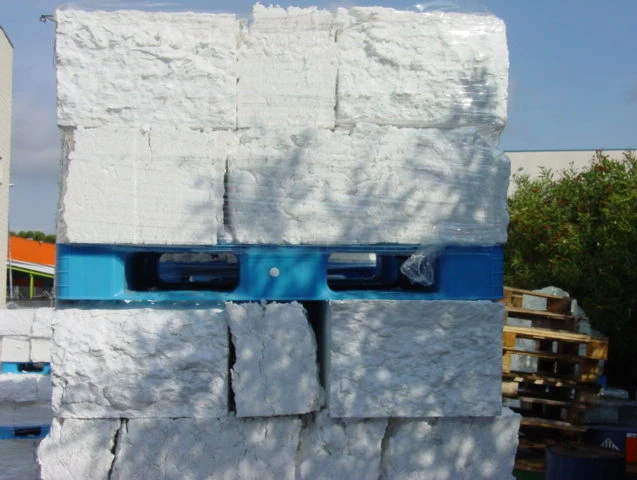 EPS bloky, PP, LDPE fólie, HDPE & PC