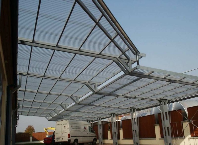 TITAN-Tatraplast, sro představuje: Polykarbonátové trapézové a vlnovkové desky Marlon