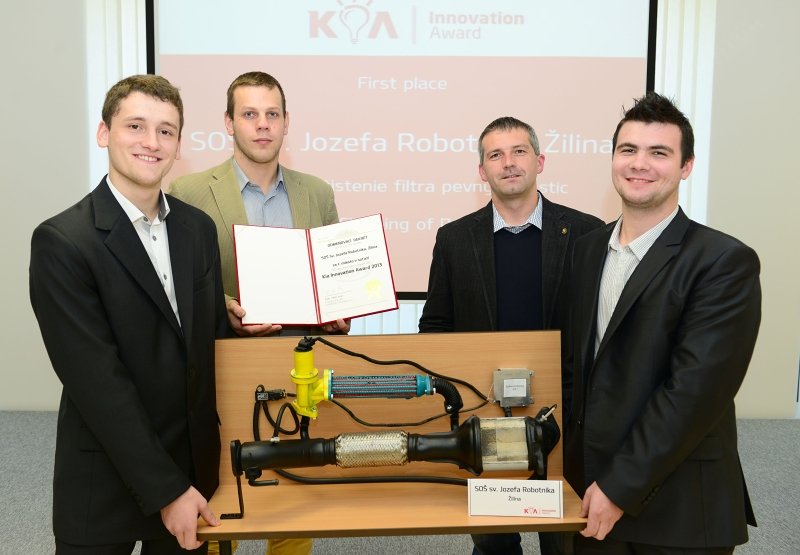 Vítězem studentské soutěže Kia Innovation Award 2013 se stal projekt Nezávislého čištění filtru pevných částic
