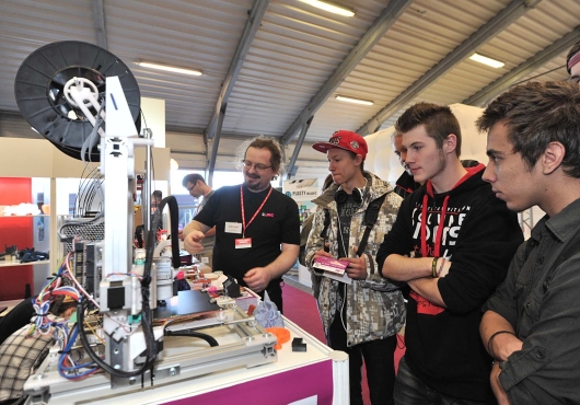 Jarní průmyslové veletrhy 2016: setkání evropských energetiků,  soutěž 3D tiskáren i jediný simulátor řízení kamionu v ČR