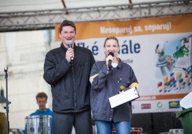 Na piatom Veľkom Olompijskom finále ocenili víťazné školy za obrovské úsilie pri triedení papiera a plastov!