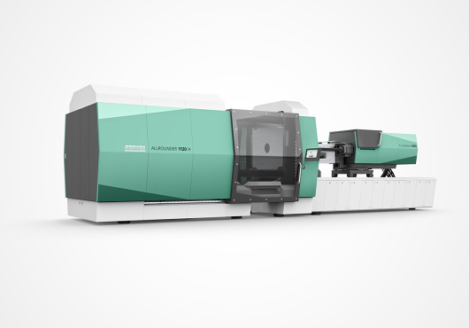 Světová premiéra na veletrhu K 2016: Hybridní vstřikolis Allrounder s uzavírací silou 6 500 kN