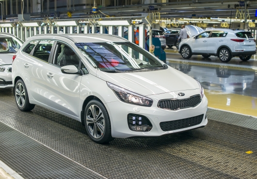 Společnost Kia Motors Slovakia zvýšila základní mzdy výrobních zaměstnanců o 75 eur