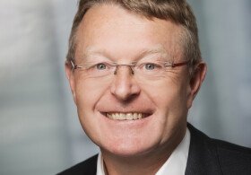 Andreas Ostrowicki: Plasty v elektromobilite - vidíme celý rad možností, ako prispieť k znalostiam okolo našej technológie