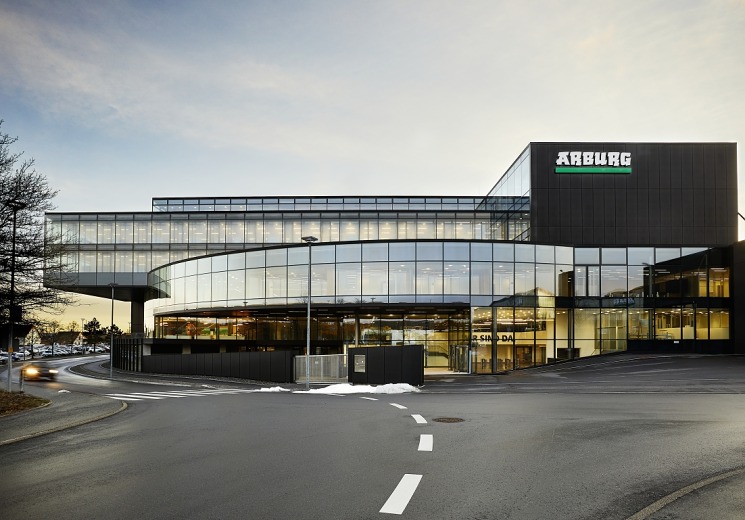 Více digitalizace a blízkost k zákazníkovi přináší nové školicí centrum ARBURG