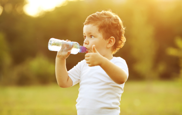 Produktová řada Ampacet ThermProtectTM snižuje tepelnou degradaci a žloutnutí recyklovaného PET