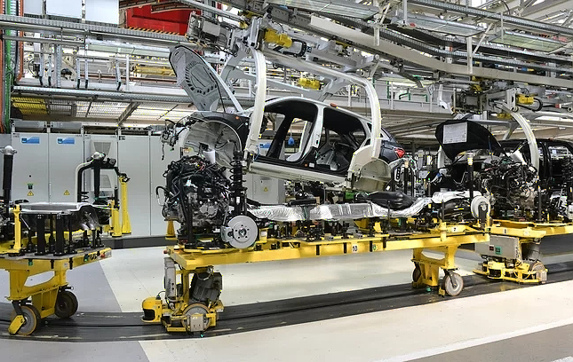 Solidní výsledky českého autoprůmyslu navzdory poklesu výroby