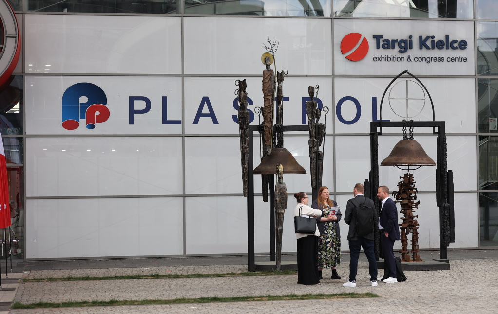 Plastpol 2025: Mezinárodní aréna pro podnikání, prodej strojů a praktická diskusní fóra – Fotogalerie, 2. část, pavilony 1, 2, 3 a 4