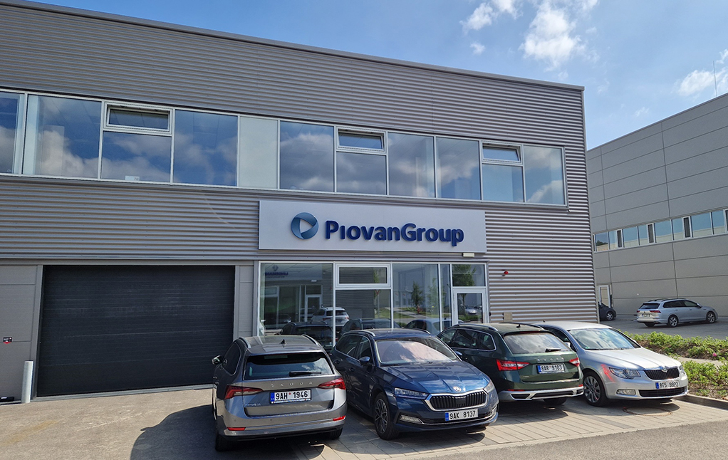 Ing. Pavel Polomský (Piovan Group) o automatizaci a energetické efektivitě pro moderní plastikářství