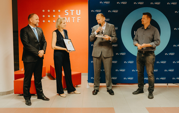 Festival inovací INOFEST 2025 v Trnavě má svého vítěze: INOVÁTOREM ROKU 2025 se stal Pavel Hrica z organizace Cesta von