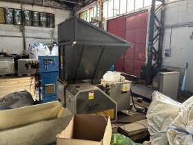 Predám: Shredder Genox V 500