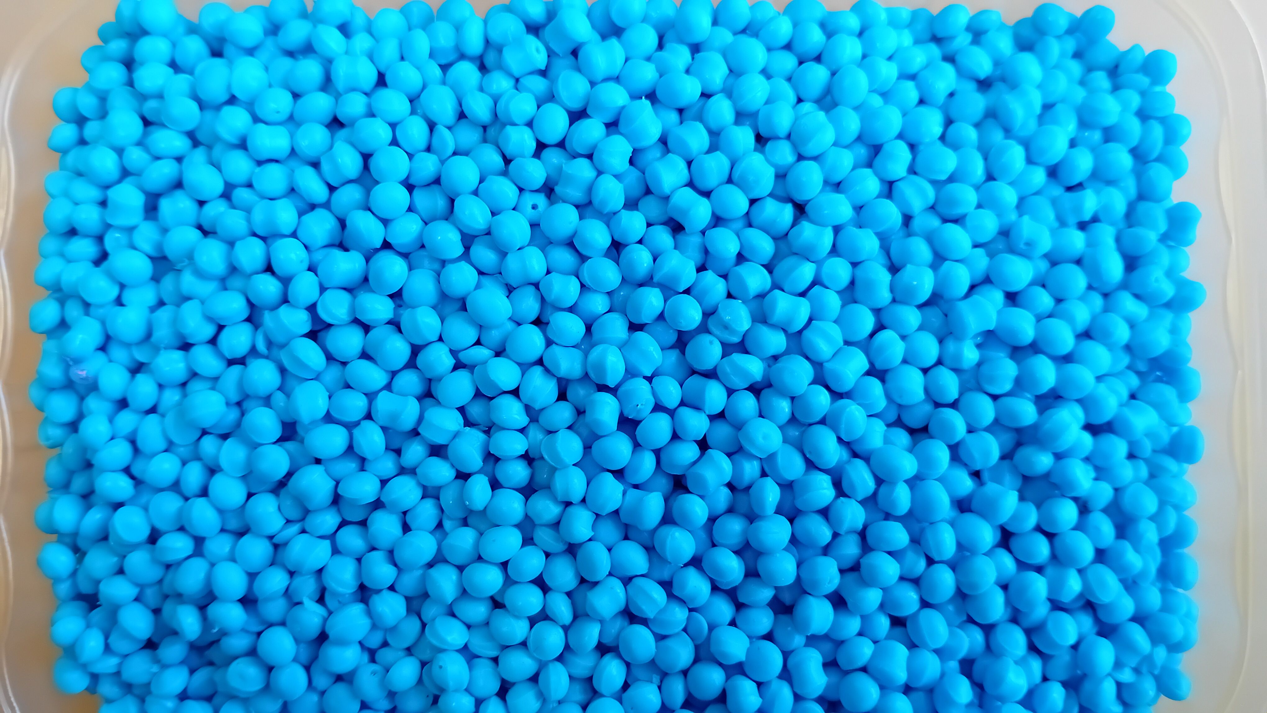 LDPE regranulát modrý (nové viečka)