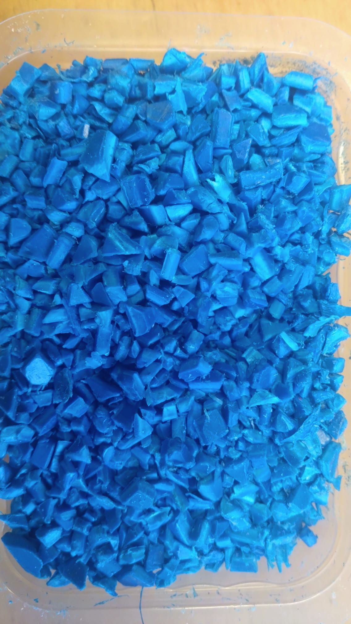 PP drť modrá (prepravky)